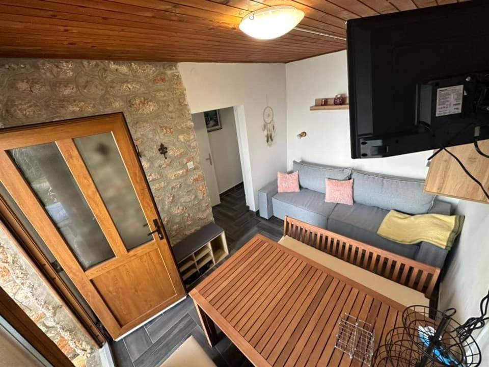 Apartments Stokic Donja Klada Bagian luar foto